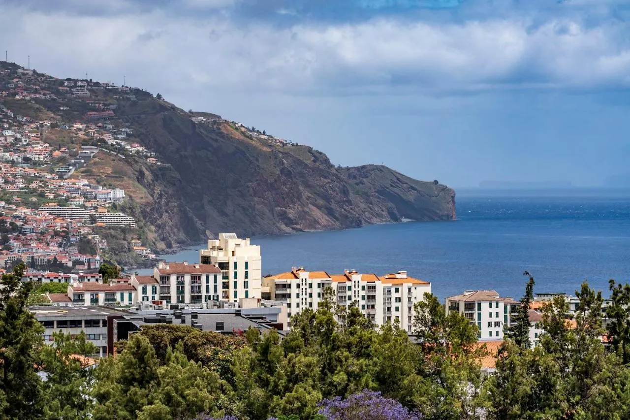 Apartamento Barreiros III By An Island Apart Funchal  Portugal
